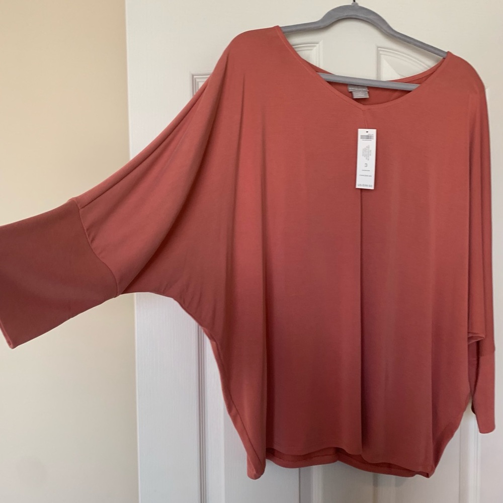 Chico’s v neck 3/4 sleeve knit top desert coral